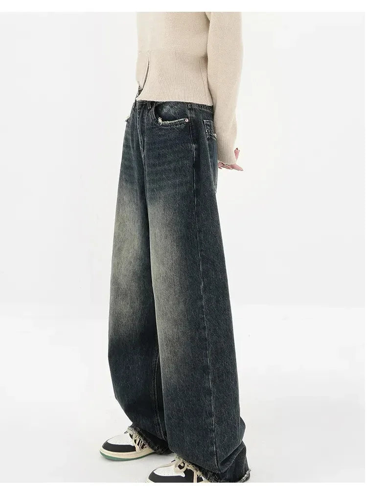 Faded Baggy Jeans