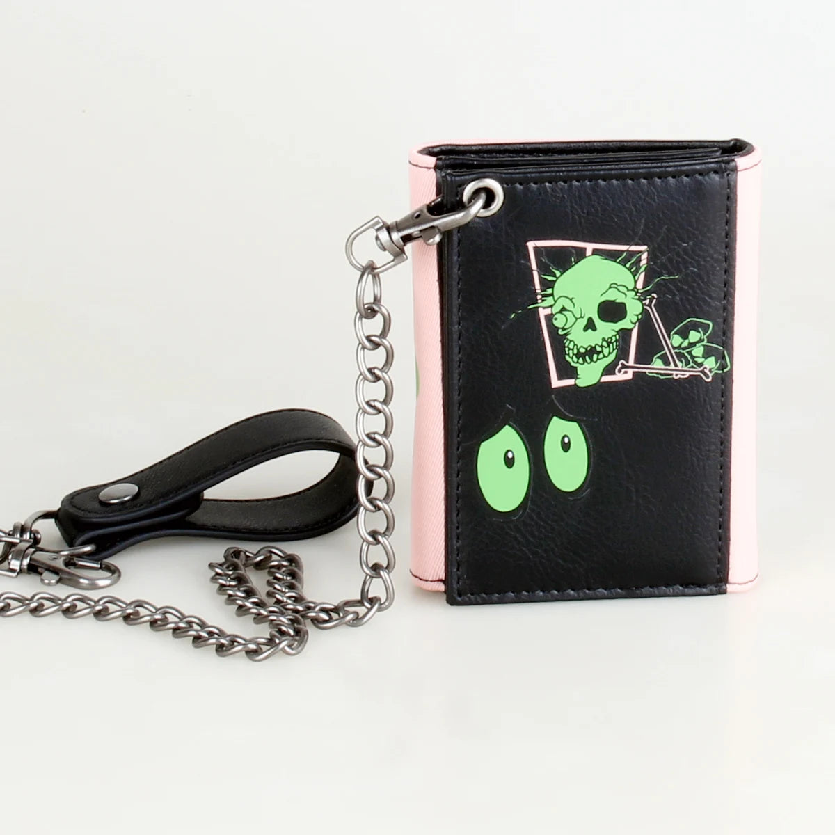 Leather Courage Wallet With Chain