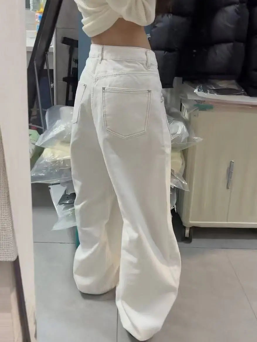 Embroidered Baggy Jeans